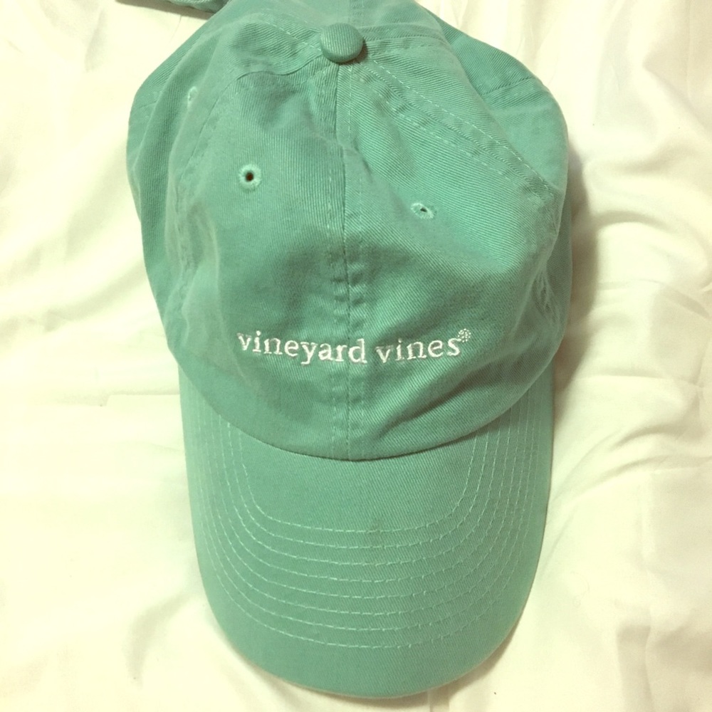 Vineyard Vines